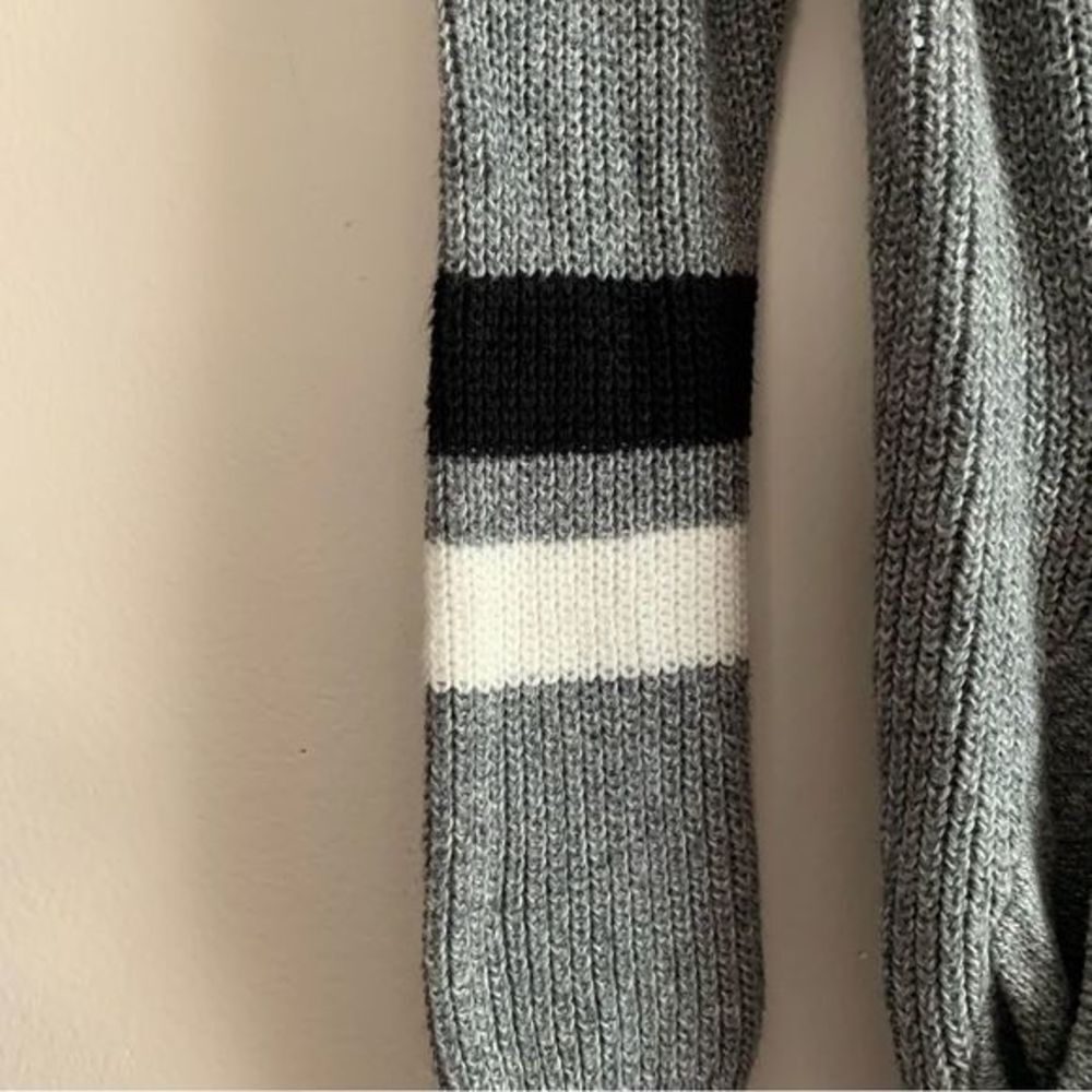 American Eagle • Collegiate Stripe Knit Cardigan - Picture 4 of 8